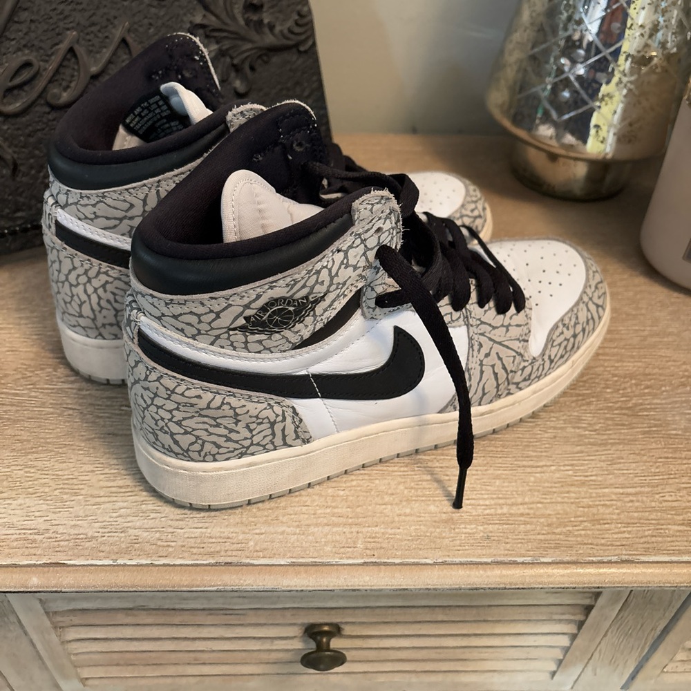 Nike Jordan 1 retro
